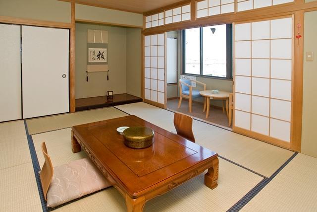 川越町 Espoir Isanuma酒店 外观 照片